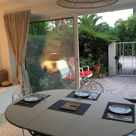 Appartement In A Historic *